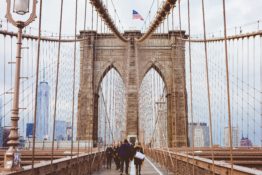 Image of the Brooklyn bridge
