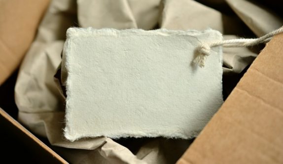 DIY vs hiring professional packers