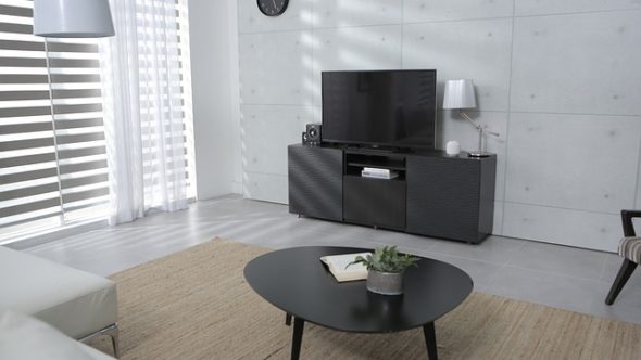 pack a flat-screen TV with caution