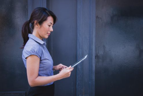 A woman researching moving to Yonkers for work.
