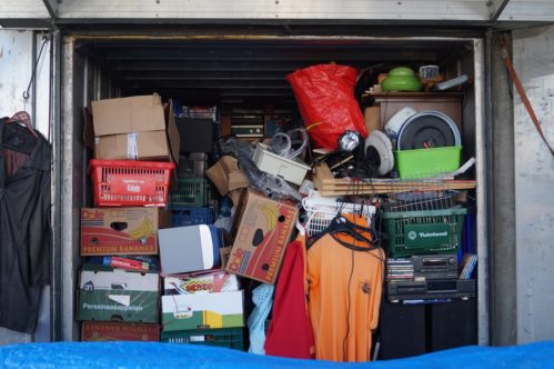 Full storage unit