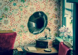 music old gramophone