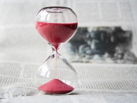 sand clock measuring time