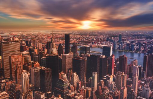 If you are millennial who is planning to live in NYC you should decide Queens vs Upper West Side