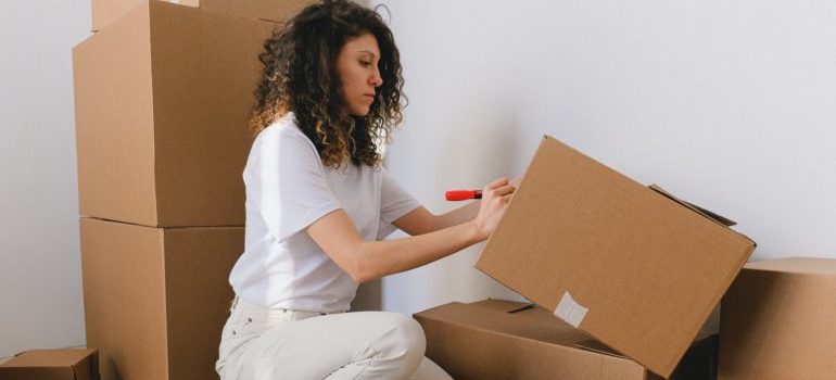 Label your boxes before you move your entire household from Brooklyn to Queens